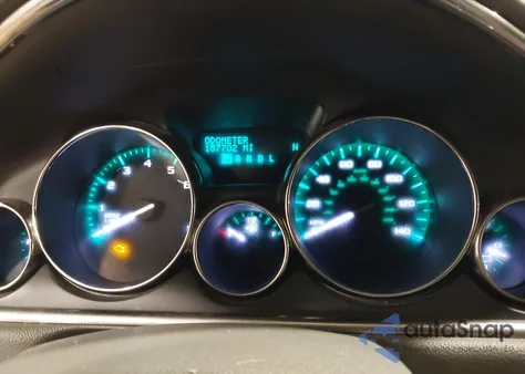 2017 Buick Enclave Leather z USA, uszkodzony, nr VIN 5GAKVBKD4HJ330594